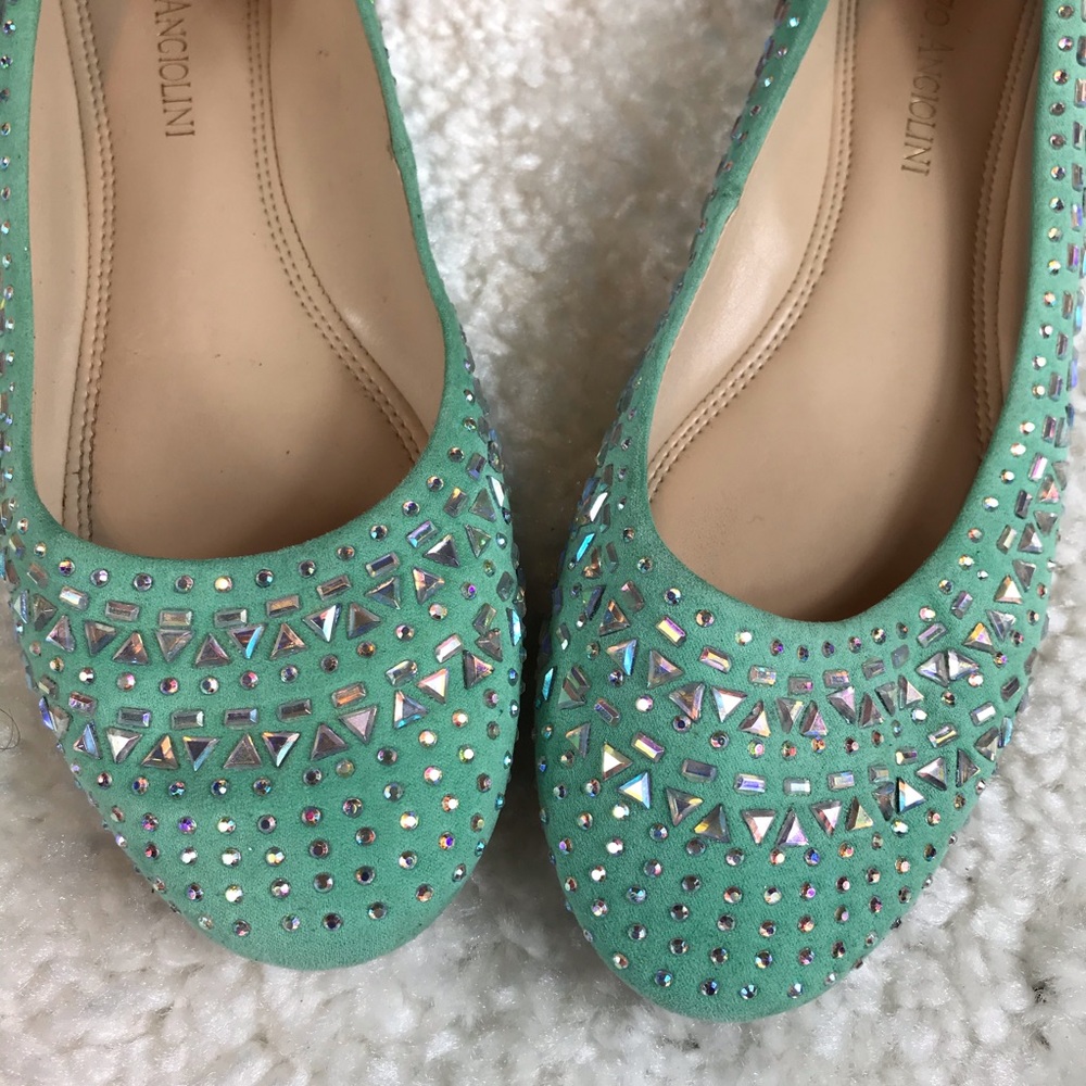 ❤️Enzo Angiolini embellished crystal gem flats